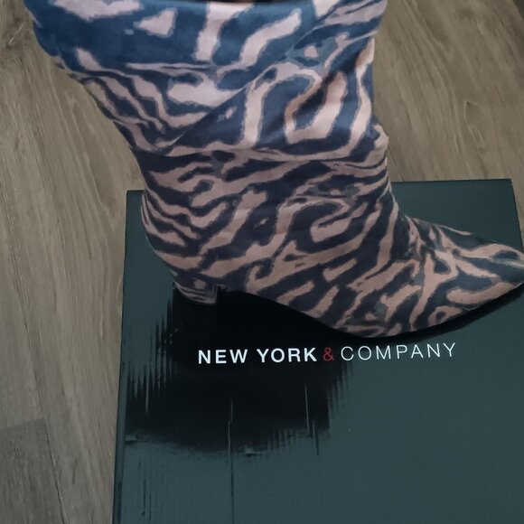 Boots - Picture 1 of 2